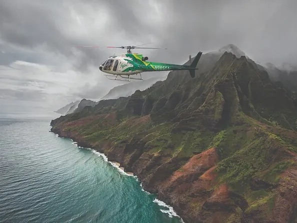 Deluxe Waterfall Safari: tour en helicóptero de 55 minutos